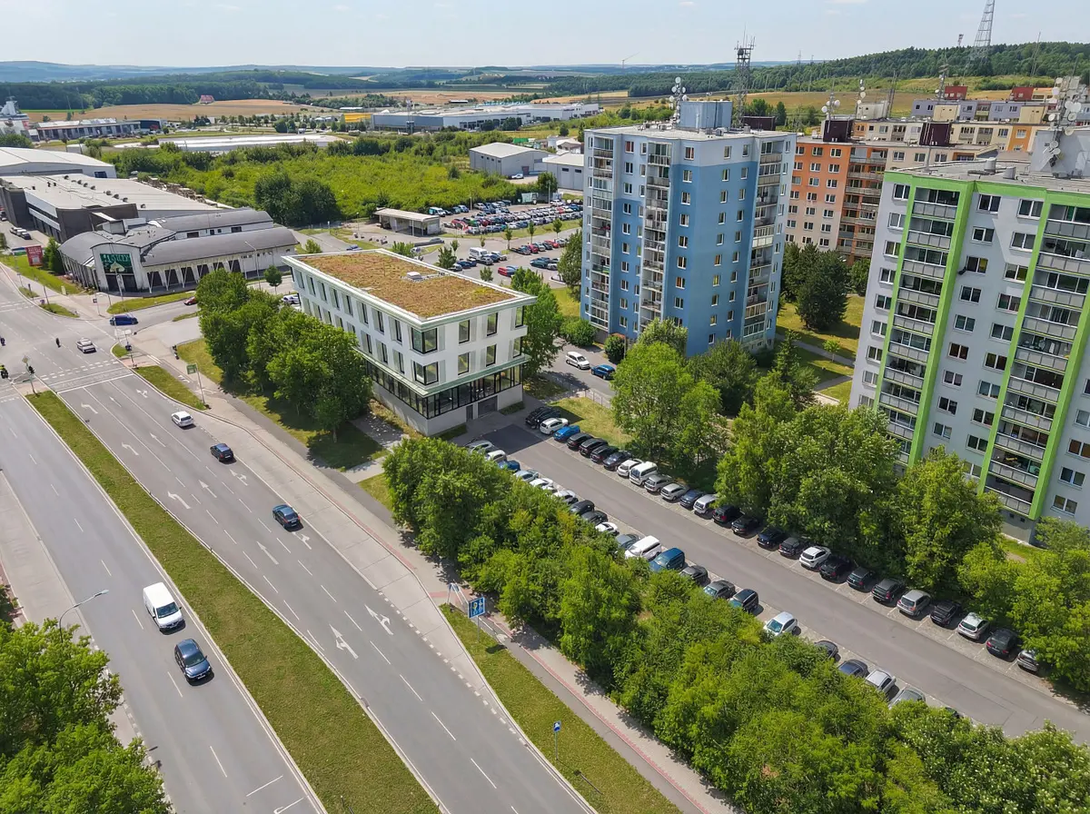 Pronájem komerčního prostoru 2000 m², Krašovská · Bolevec · Plzeň