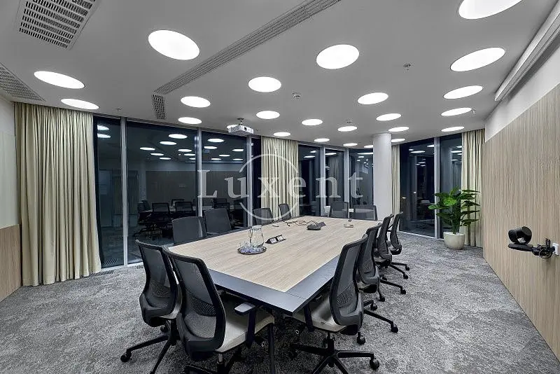 Pronájem komerčního prostoru 1520 m², Praha