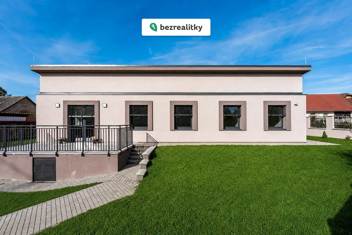 Prodej domu 180 m², Nad Školou · Trhový Štěpánov