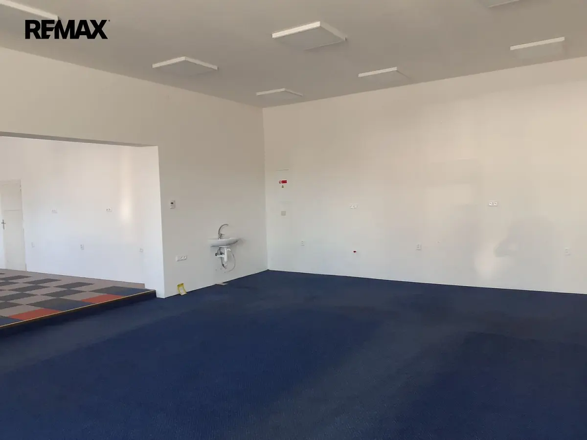 Pronájem komerčního prostoru 89 m², Nádražní · Lanškroun