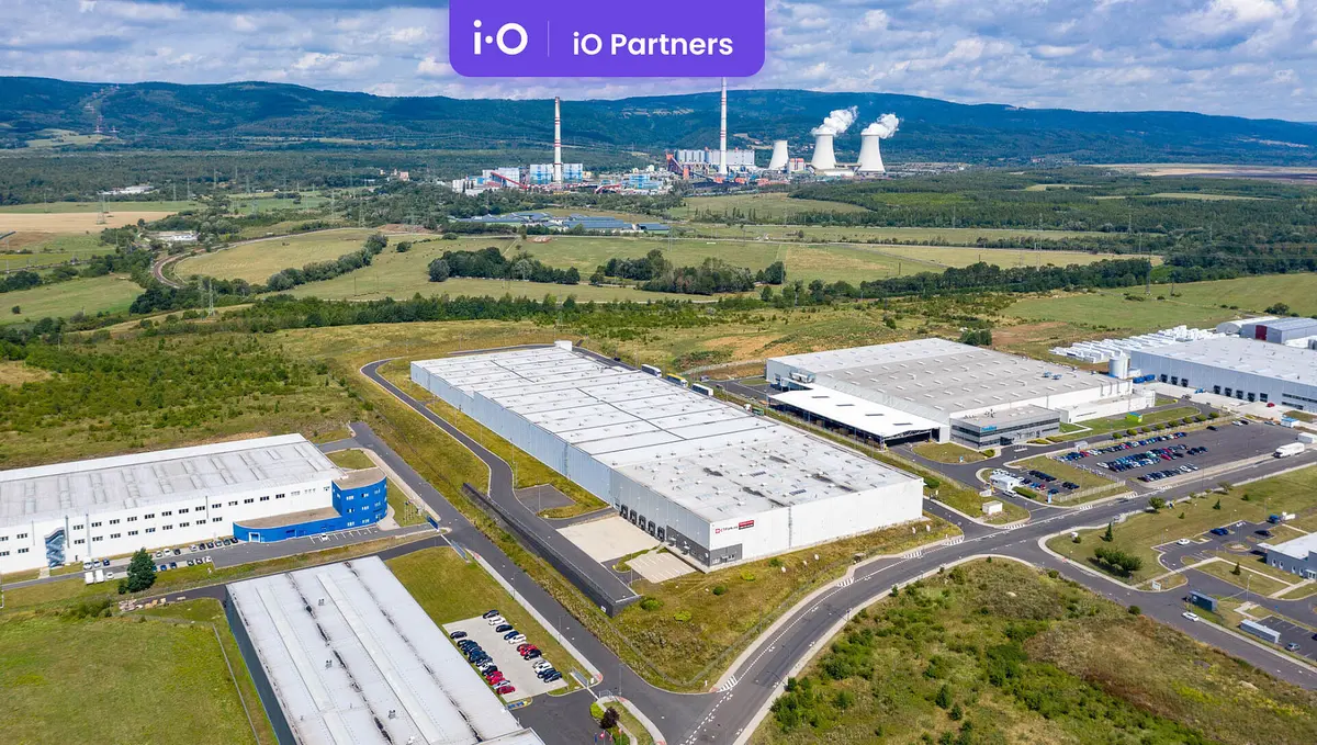 Pronájem komerčního prostoru 4040 m², Kadaň