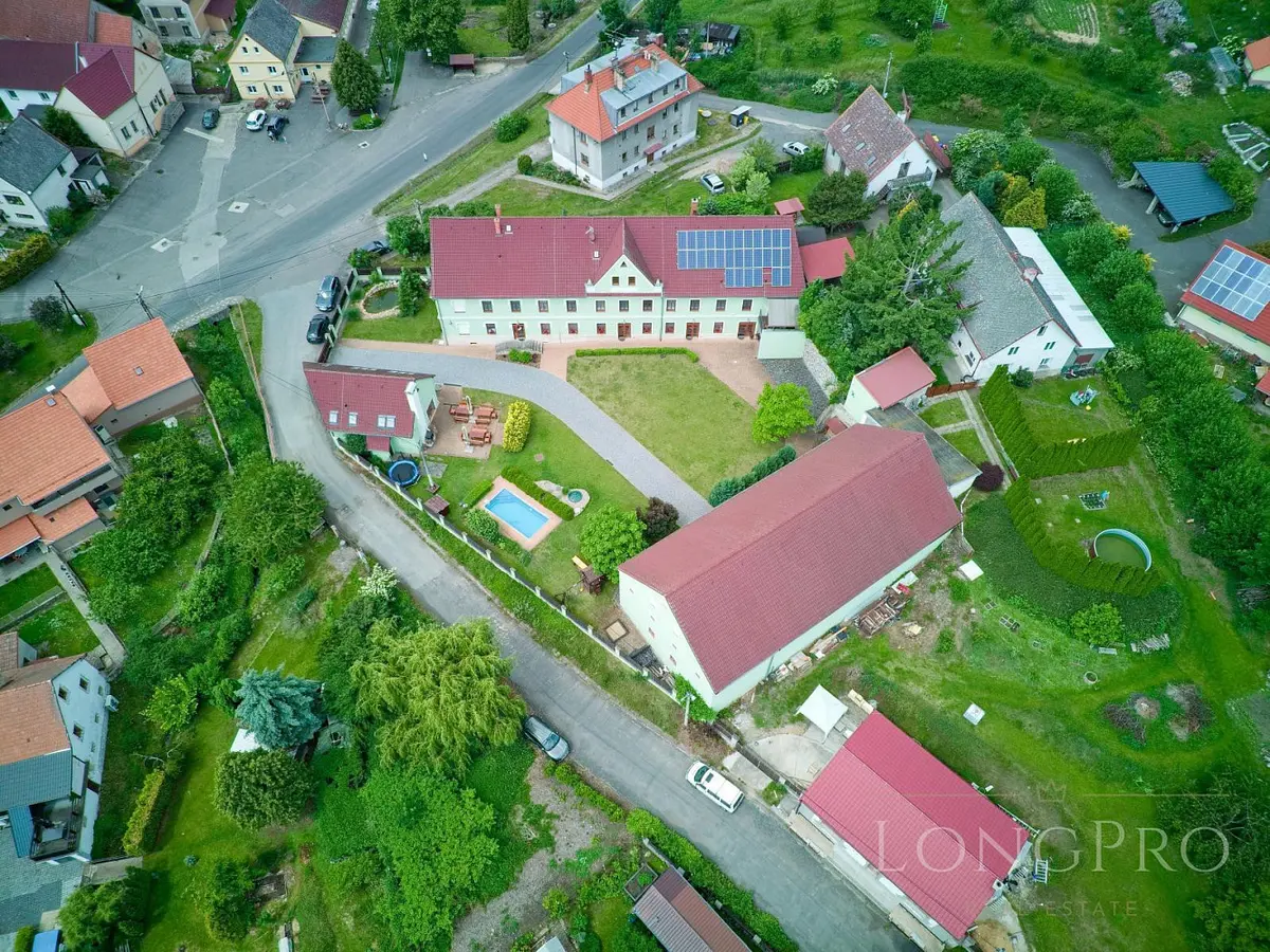 Prodej domu 995 m², Chudoslavice · okres Litoměřice