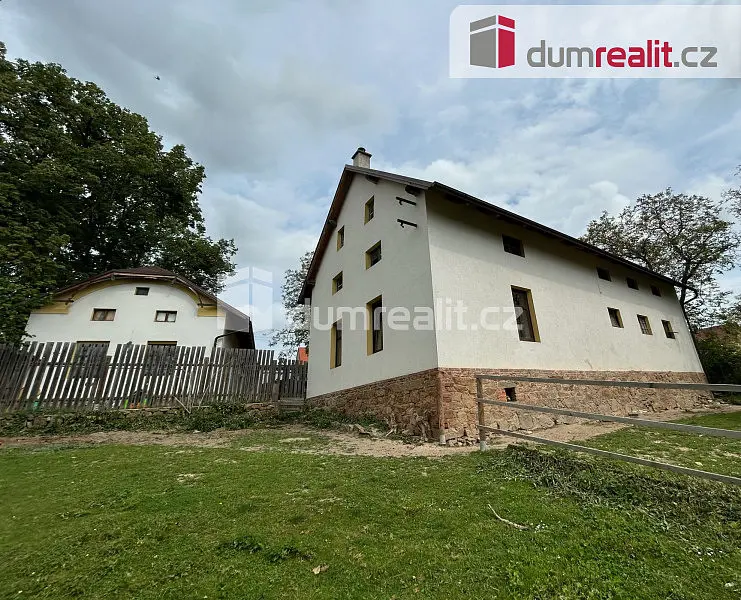 Prodej domu 240 m², Chlístovice