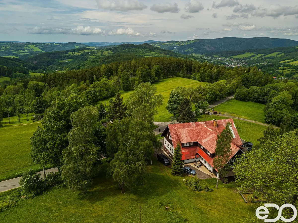 Prodej komerčního prostoru 906 m², Horní Rokytnice nad Jizerou · Rokytnice nad Jizerou
