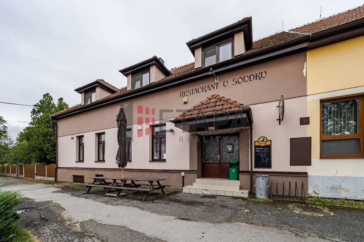 Prodej komerčního prostoru 432 m², Ražice · okres Písek
