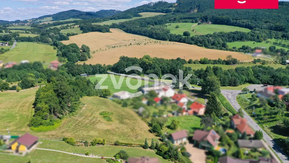 Prodej pozemku 990 m², Březůvky · okres Zlín