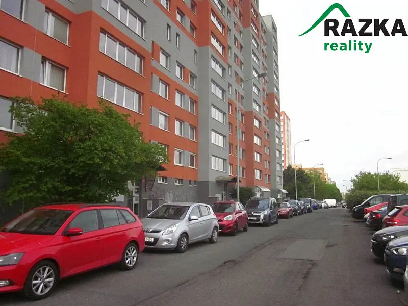 Prodej bytu 3+1 71 m², Chodov