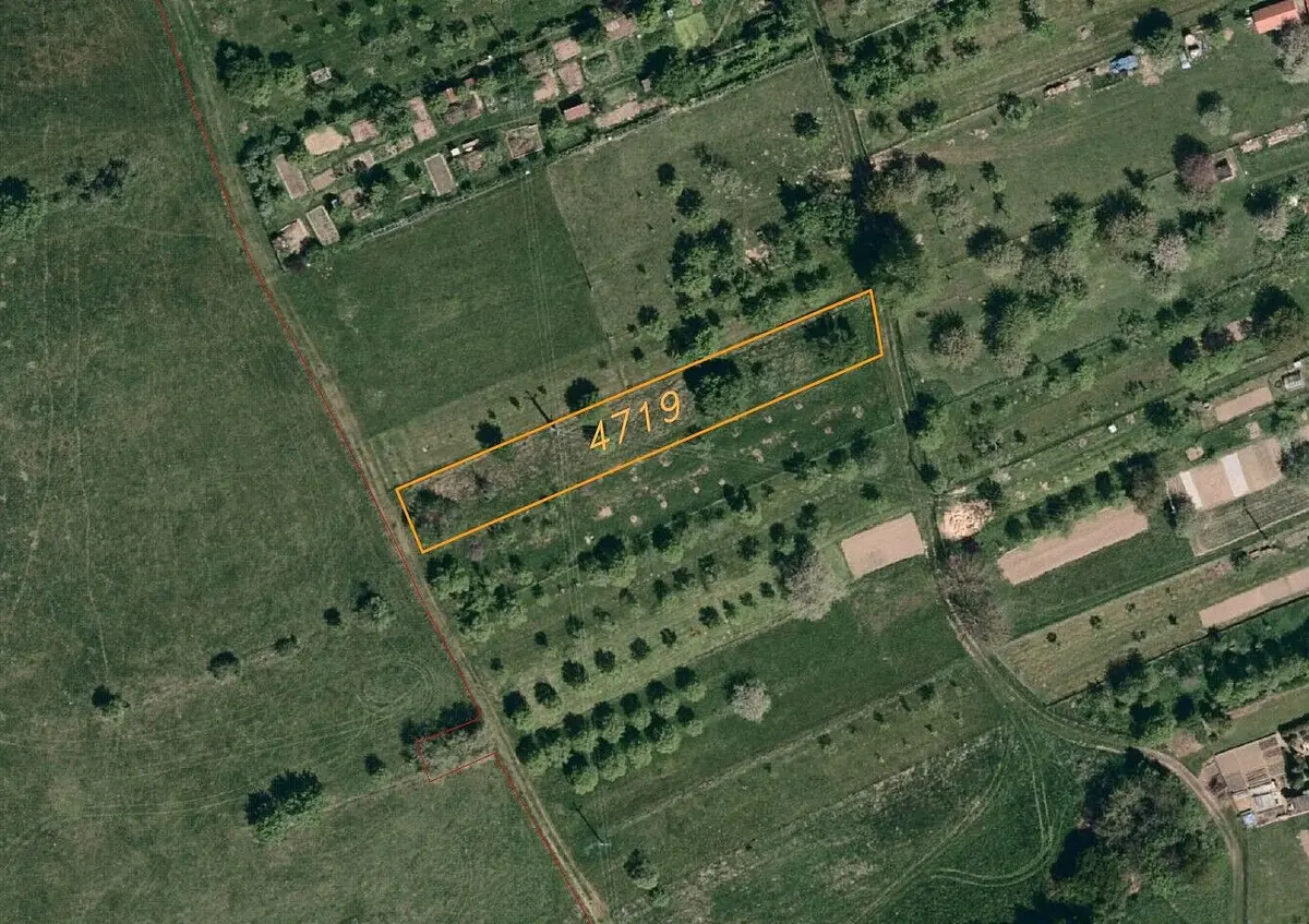 Prodej pozemku 1102 m², Nevšová · Slavičín