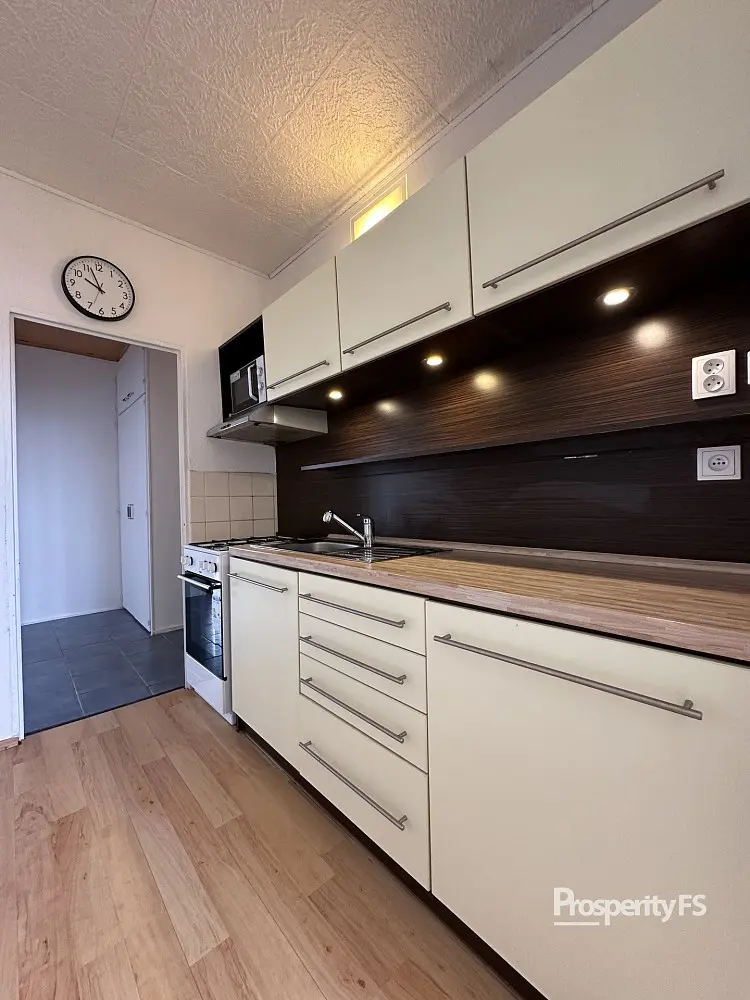 Pronájem bytu 3+1 61 m², Dřínovská · Chomutov I · Chomutov