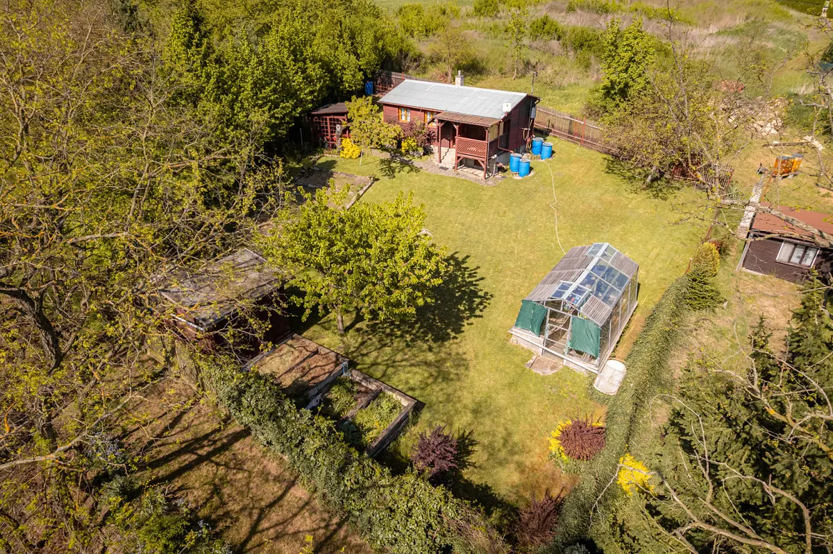 Prodej pozemku 568 m², Letkov · okres Plzeň-město
