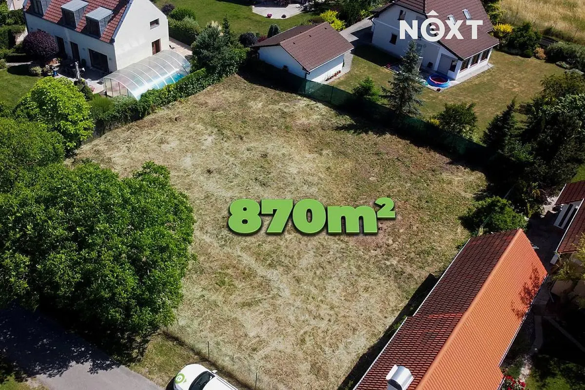 Prodej pozemku 870 m², K Lomu · Kosoř