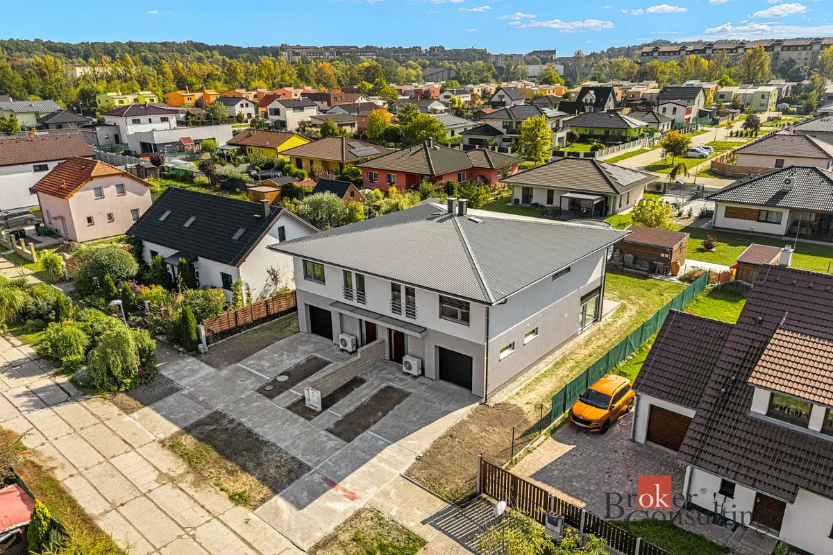 Prodej domu 160 m², Tyršova · Benátecká Vrutice · Milovice