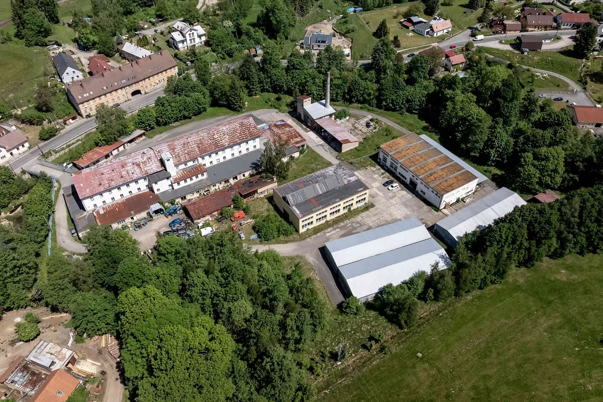 Prodej komerčního prostoru 24366 m², Raspenava · okres Liberec