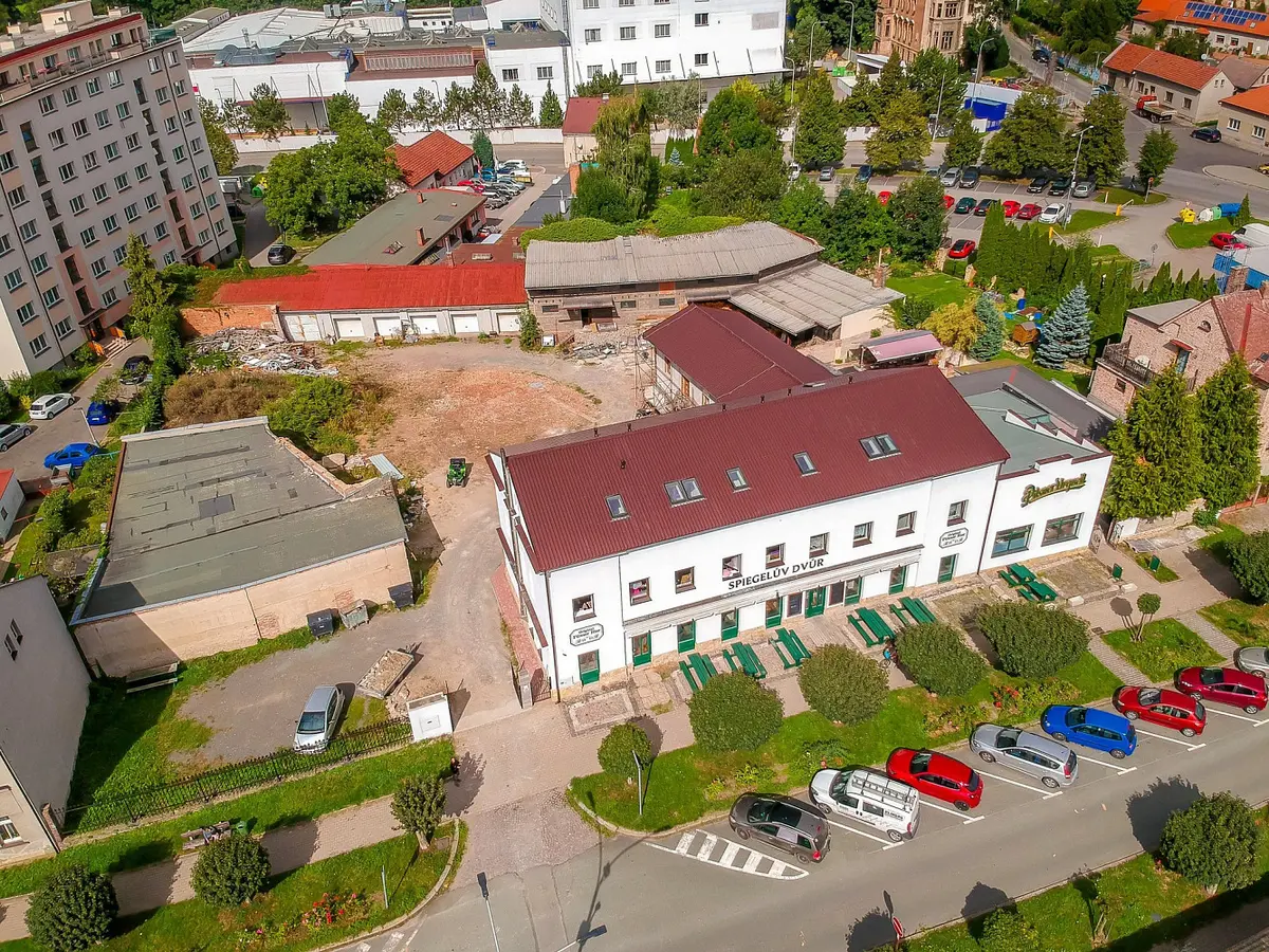 Prodej komerčního prostoru 470 m², Husova · Kostelec nad Orlicí