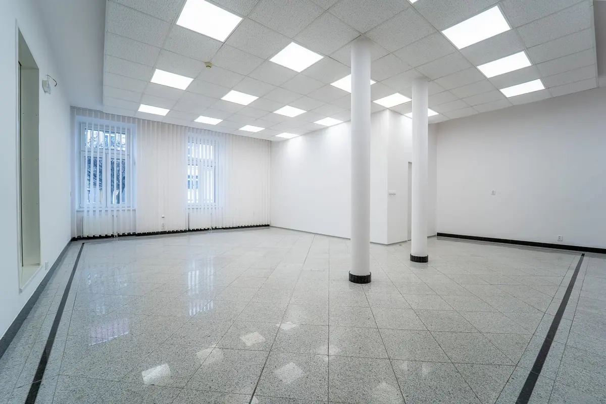 Pronájem komerčního prostoru 92 m², Legerova · Kolín