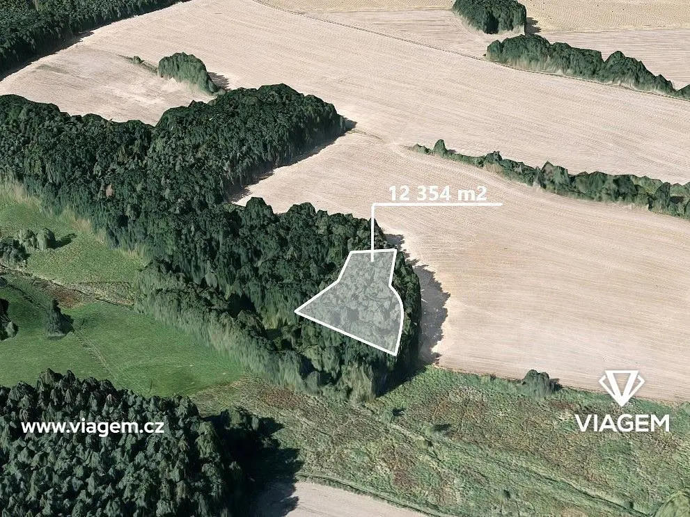 Prodej pozemku 2059 m², Líšťany · okres Plzeň-sever
