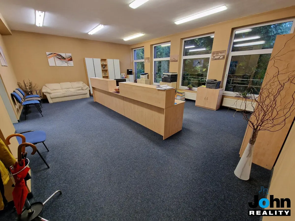 Pronájem komerčního prostoru 130 m², Most II · Most