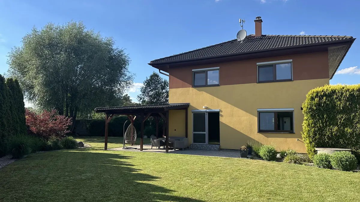Prodej domu 249 m², Borek · okres Praha-východ
