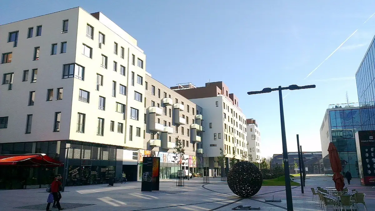 Pronájem bytu 2+kk 56 m², Jantarová · Moravská Ostrava · Ostrava