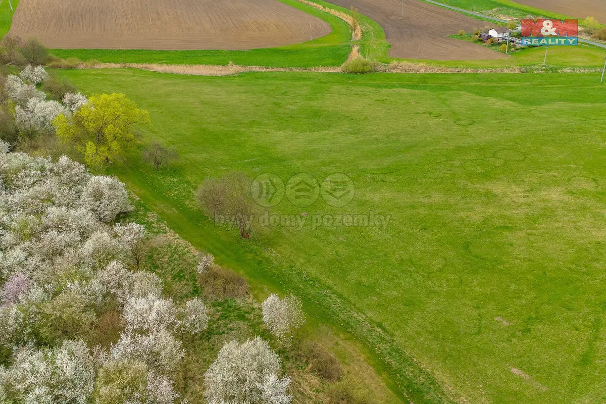 Prodej pozemku 1837 m², Staré Město · okres Svitavy