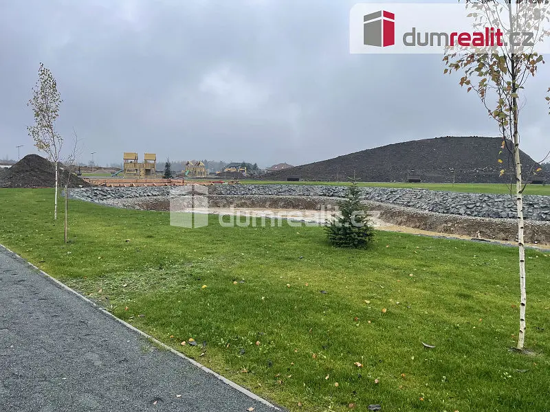 Prodej pozemku 373 m², Trnová · okres Praha-západ