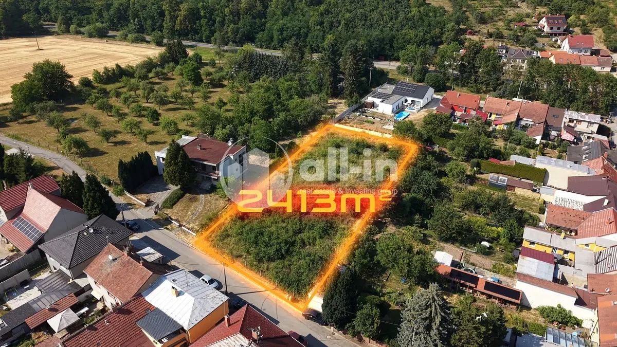 Prodej pozemku 2413 m², Drnovice · okres Vyškov