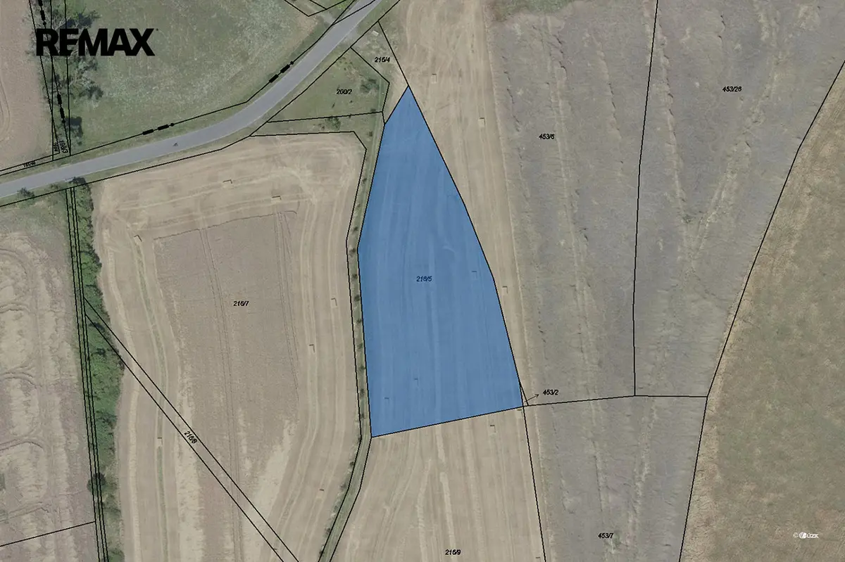Prodej pozemku 953 m², Čestlice · okres Praha-východ