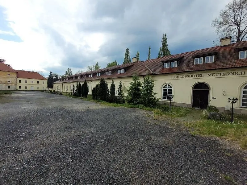 Prodej komerčního prostoru 1539 m², Zámek · Lázně Kynžvart