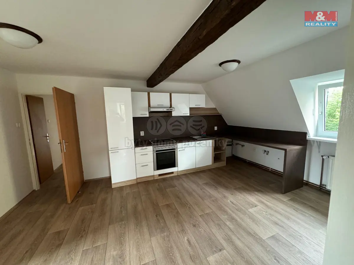 Pronájem bytu 3+1 73 m², Haškova · Chomutov I · Chomutov
