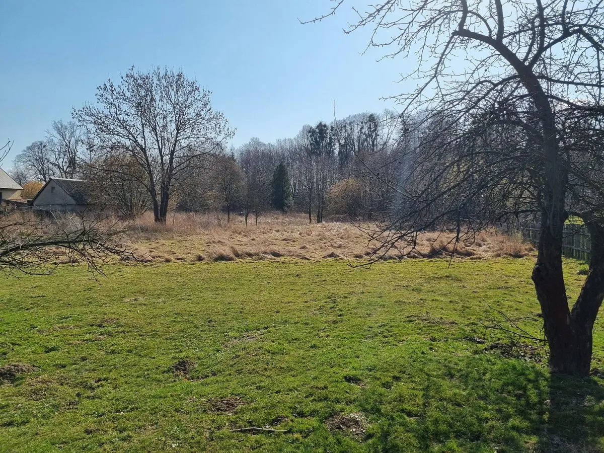 Prodej pozemku 102 m², Malá Strana · Hladké Životice