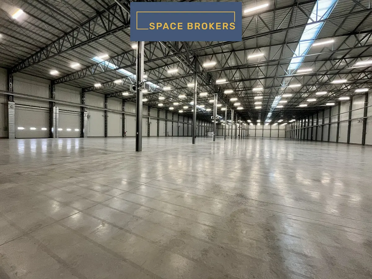Pronájem komerčního prostoru 3477 m², Bílina · okres Teplice
