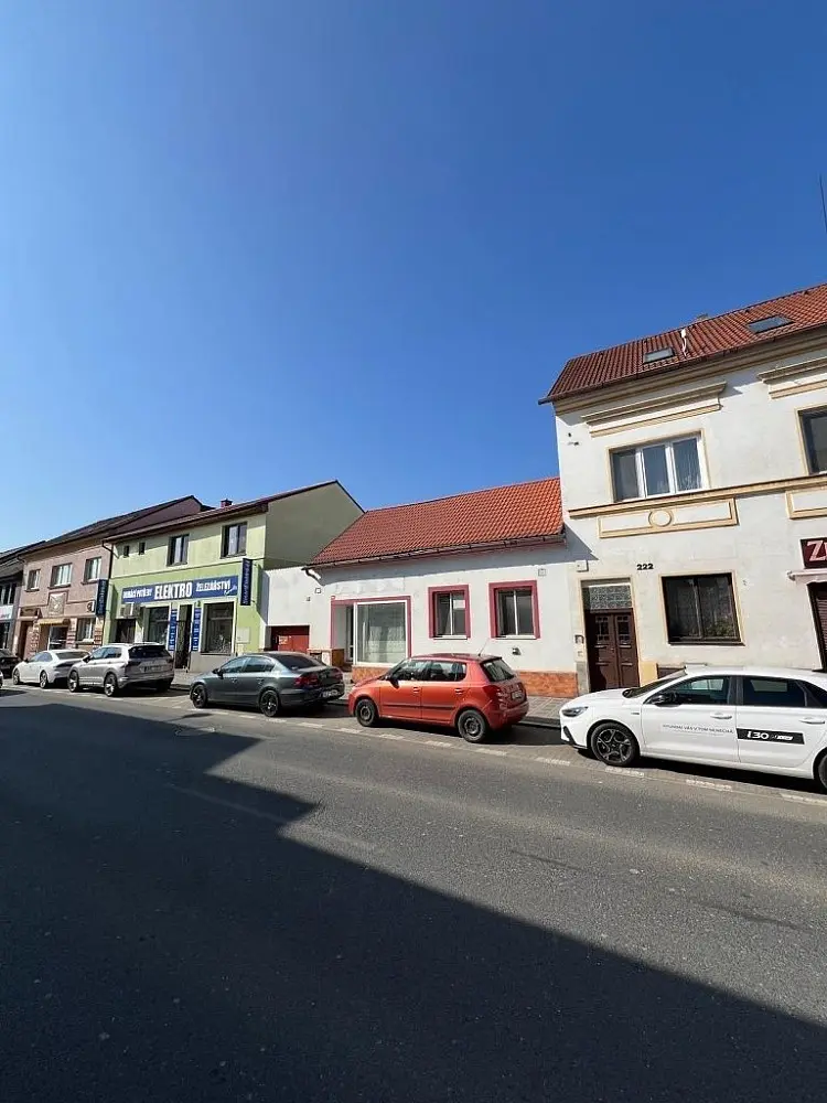 Prodej komerčního prostoru 156 m², Masarykova · Čelákovice