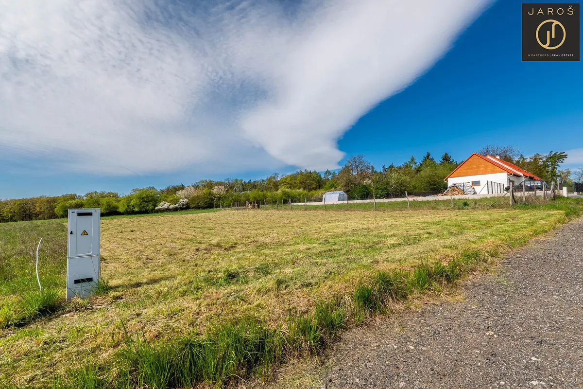 Prodej pozemku 829 m², Košátky · okres Mladá Boleslav