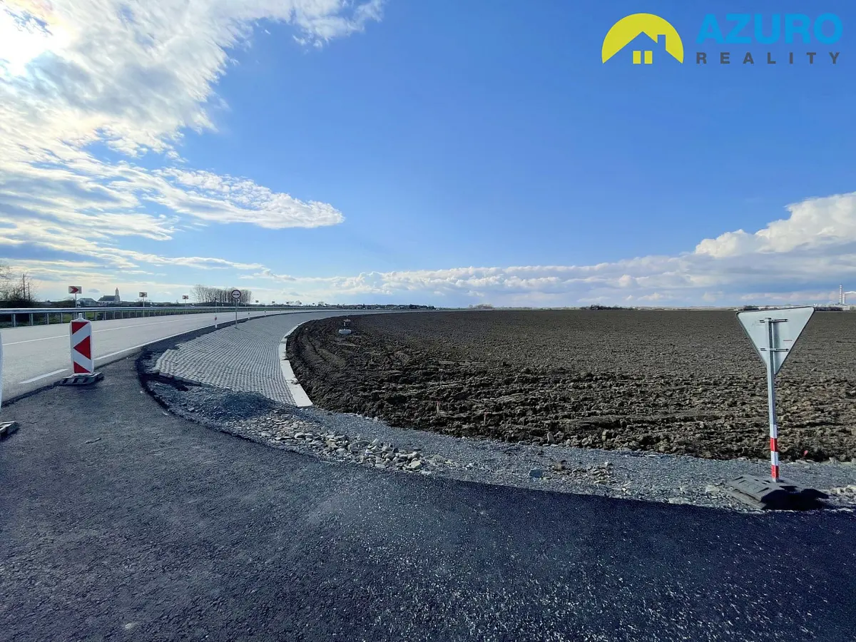 Prodej pozemku 1456 m², Bochoř · okres Přerov