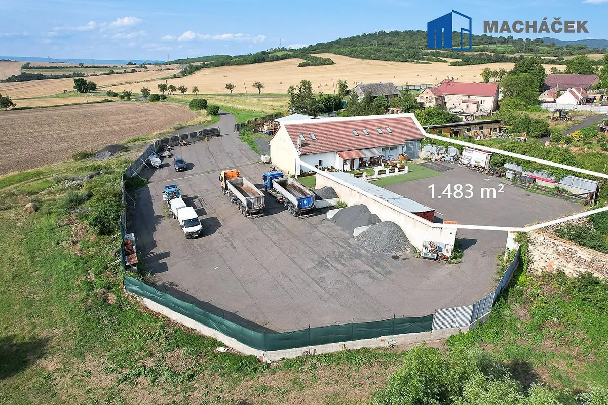 Prodej domu 244 m², Hrobčice - Razice · okres Teplice