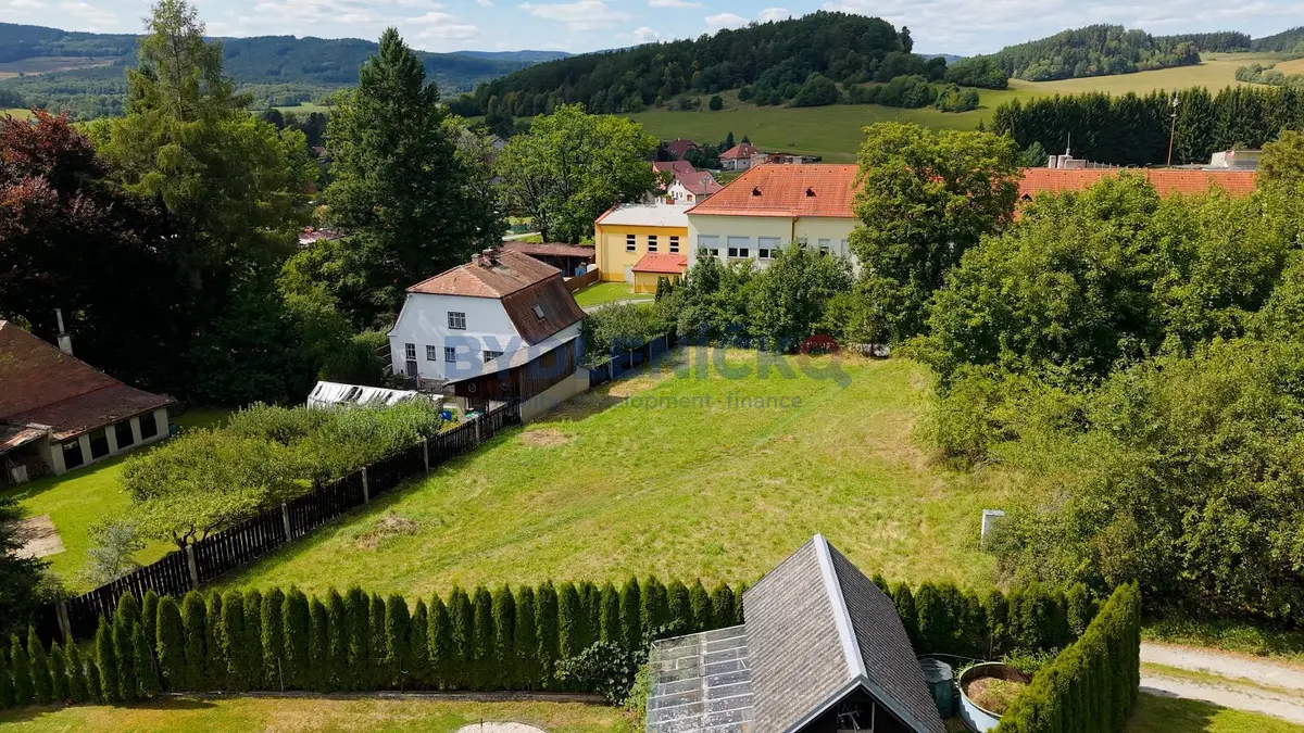 Prodej pozemku 1036 m², Chvalšiny · okres Český Krumlov
