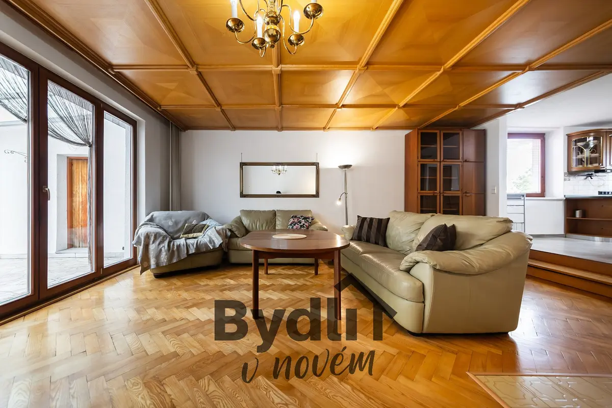 Prodej domu 265 m², Krejčího · Slatina · Brno