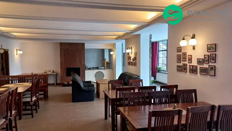 Prodej komerčního prostoru 300 m², Horní Bečva · okres Vsetín