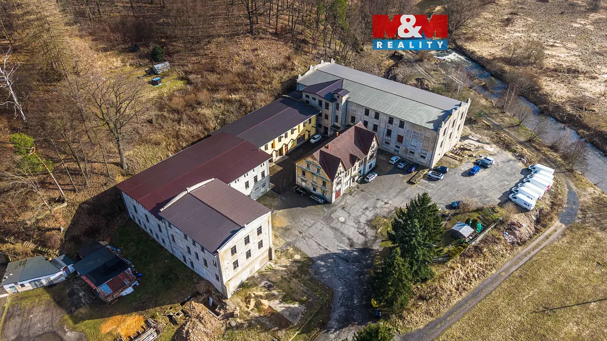 Pronájem komerčního prostoru 884 m², Višňová - Poustka · okres Liberec