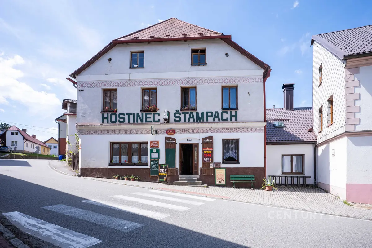 Prodej komerčního prostoru 458 m², Stachy