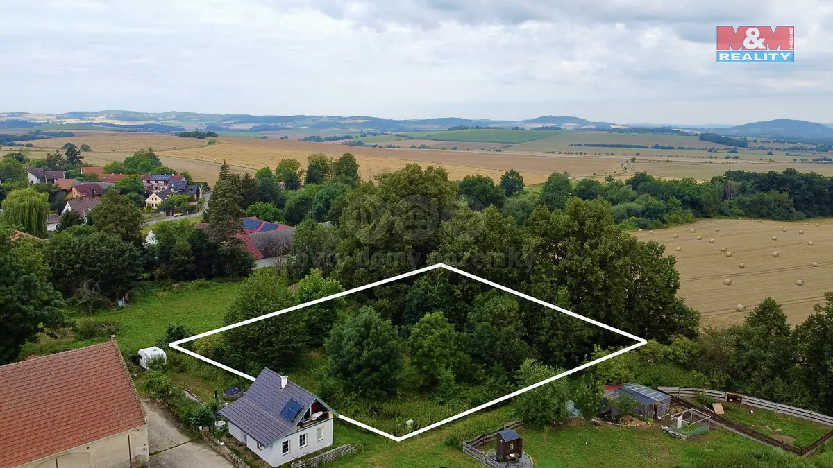 Prodej pozemku 795 m², Bystřice - Božkovice · okres Benešov