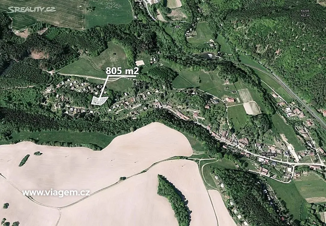 Prodej pozemku 805 m², Maleny · Stražisko