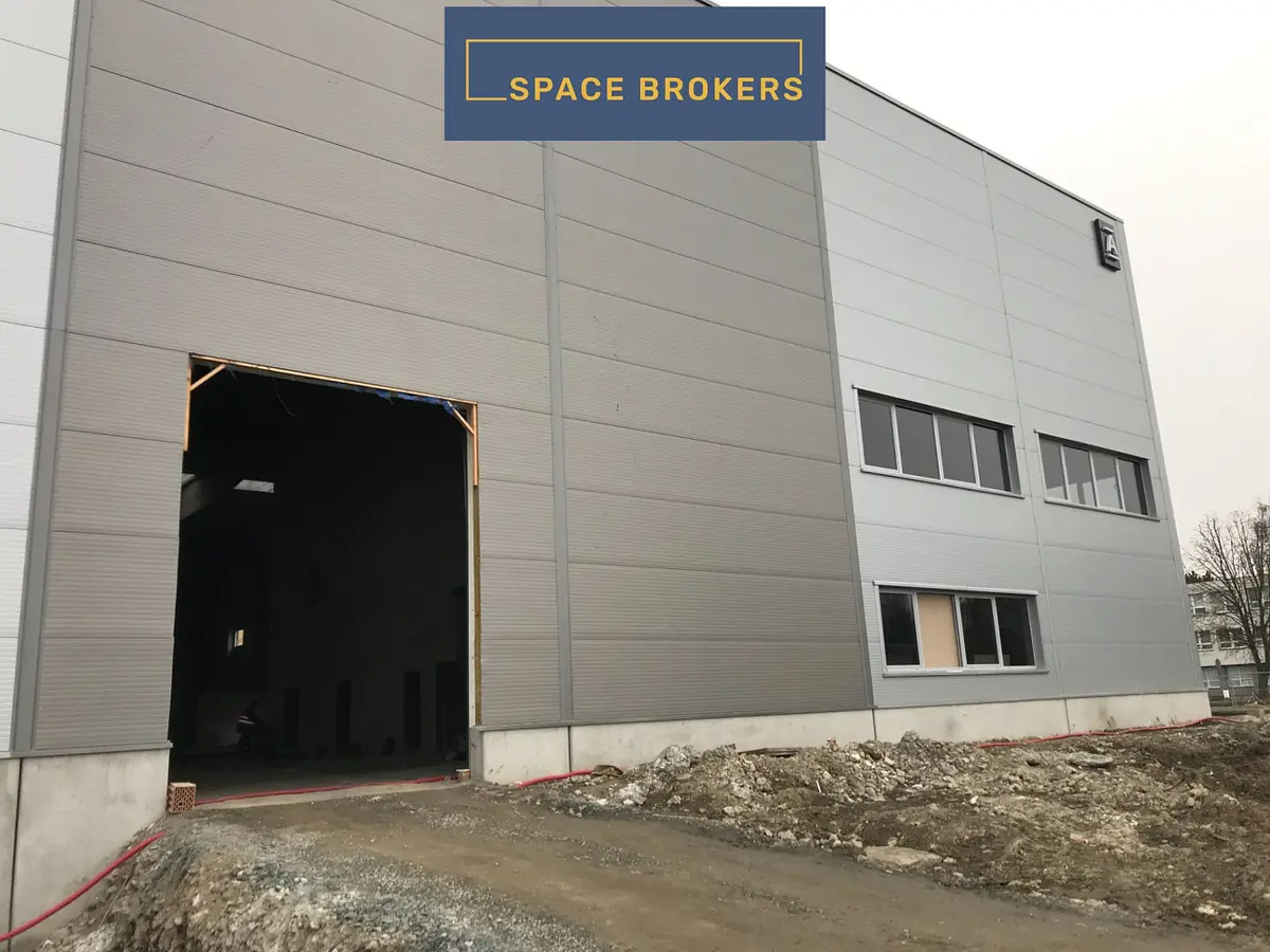 Pronájem komerčního prostoru 3456 m², Prostějov