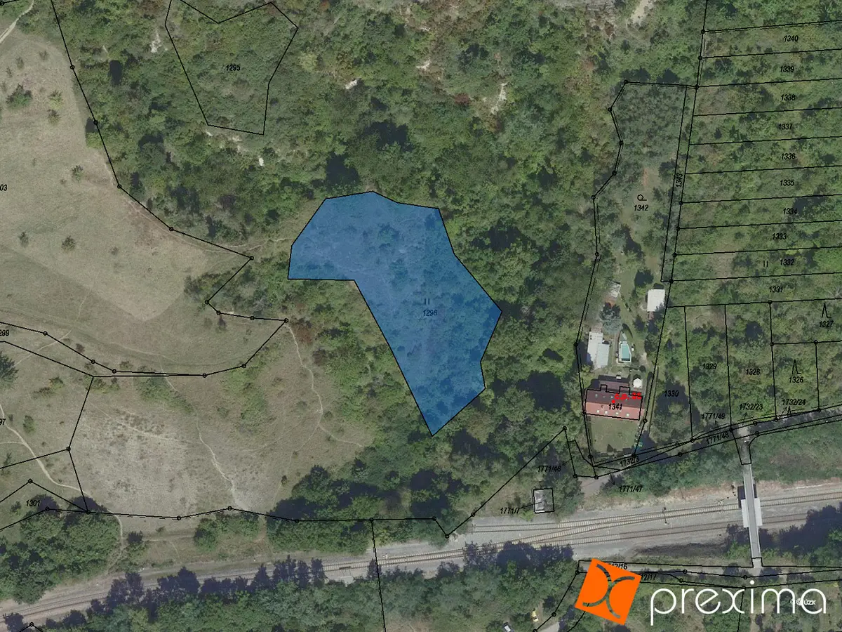 Prodej pozemku 168 m², Praha 5