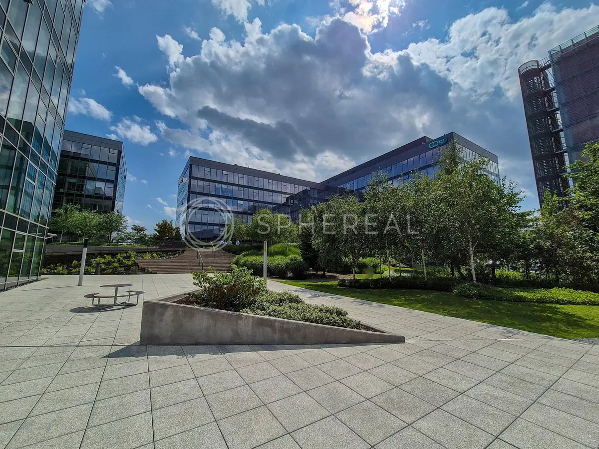 Pronájem komerčního prostoru 1300 m², Palachovo náměstí · Starý Lískovec · Brno