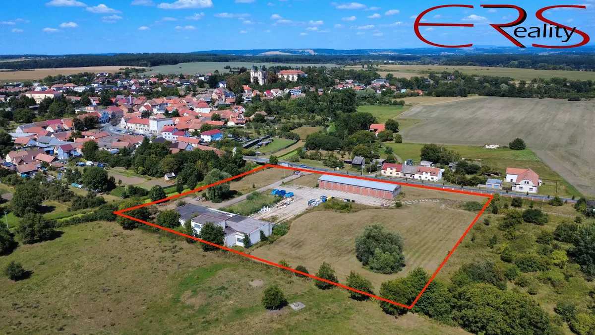Prodej komerčního prostoru 1320 m², Rožďalovice