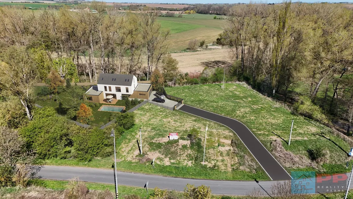 Prodej pozemku 566 m², Kolínská · Kouřim