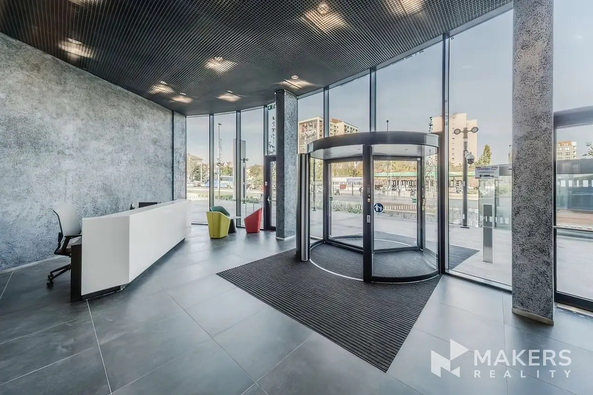Pronájem komerčního prostoru 447 m², Tuniská · Vokovice
