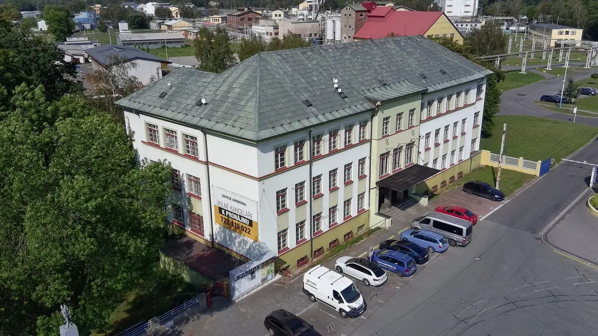 Pronájem komerčního prostoru 27 m², Semtín · Pardubice