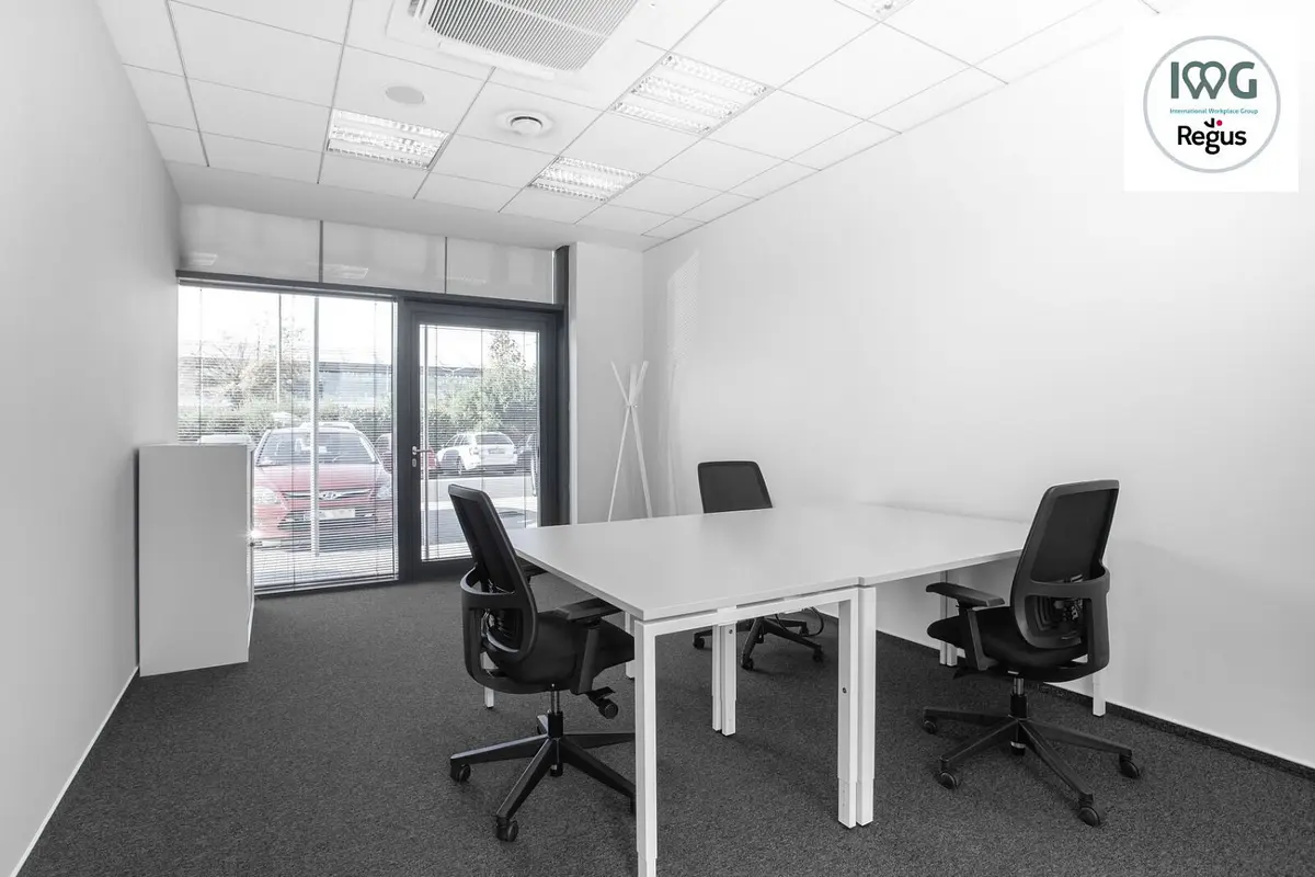 Pronájem komerčního prostoru 75 m², Ruzyně